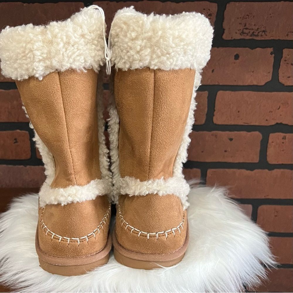SOLD~American Eagle Mid Calf Faux Fur Boots Womens Sz 11 Tan Beige Cozy Comfy - Picture 6 of 7